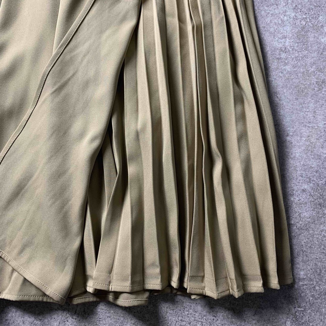 プリーツロングスカート【L】タック ベルト カジュアル 綺麗め 古着 レトロ レディースのスカート(ロングスカート)の商品写真