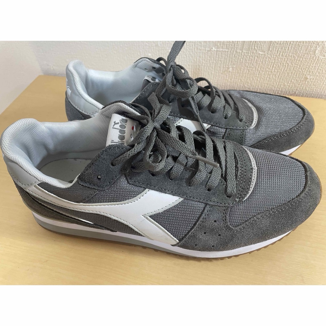 DIADORA(ディアドラ)の値下げ⭐️diadora/ディアドラ　シューズ/靴　JP26ｃｍ　中古 メンズの靴/シューズ(スニーカー)の商品写真