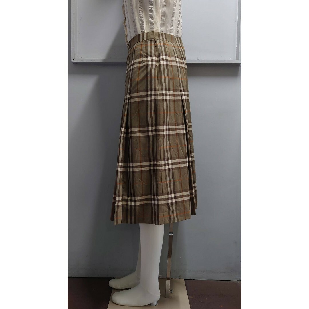 BURBERRY(バーバリー)の90’s Burberrys サマーウール ノバチェック スカート カーキ レディースのスカート(ロングスカート)の商品写真