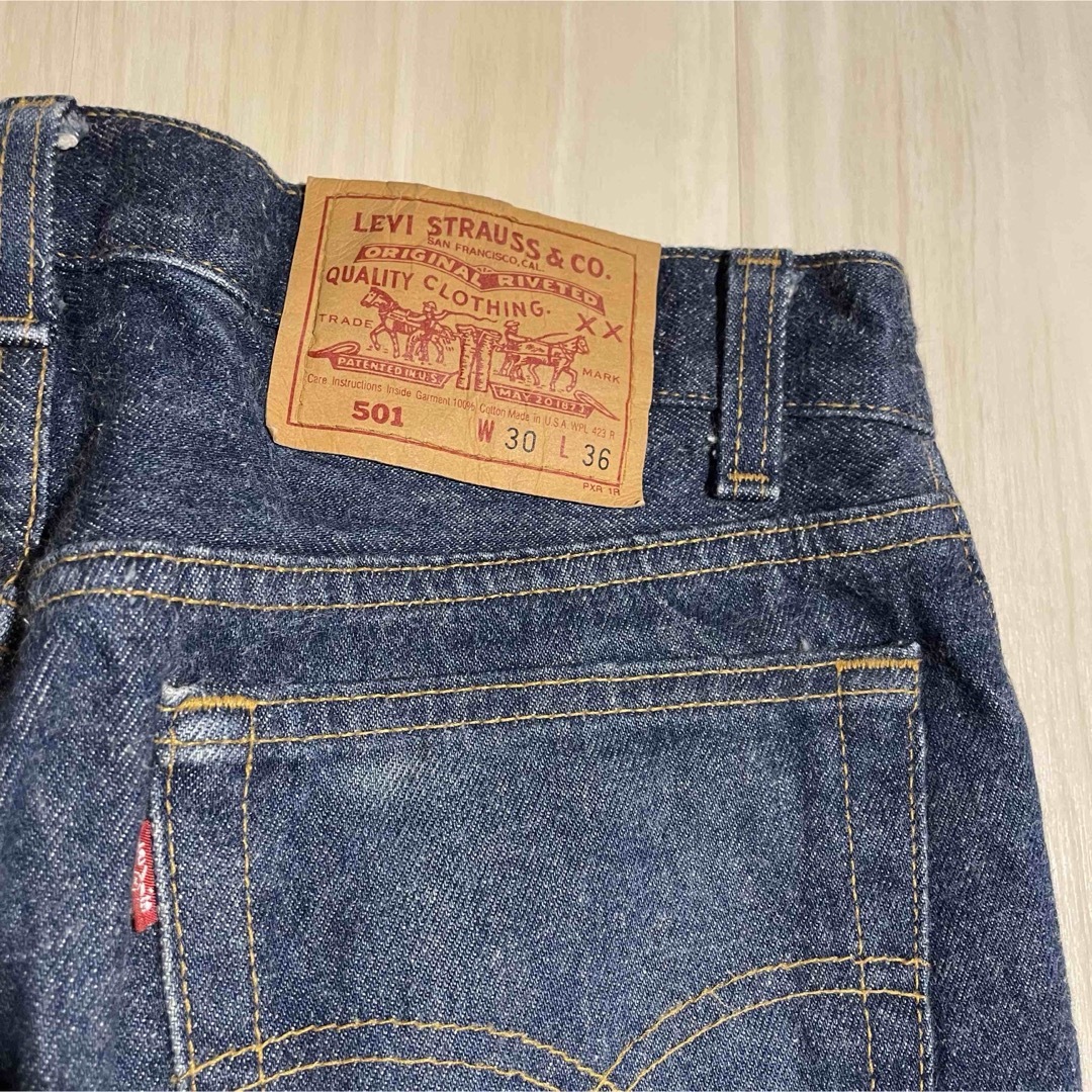 Levi's(リーバイス)の90s Levi’s 501 濃紺　USA製　アメリカ製　ビンテージ　リーバイス メンズのパンツ(デニム/ジーンズ)の商品写真