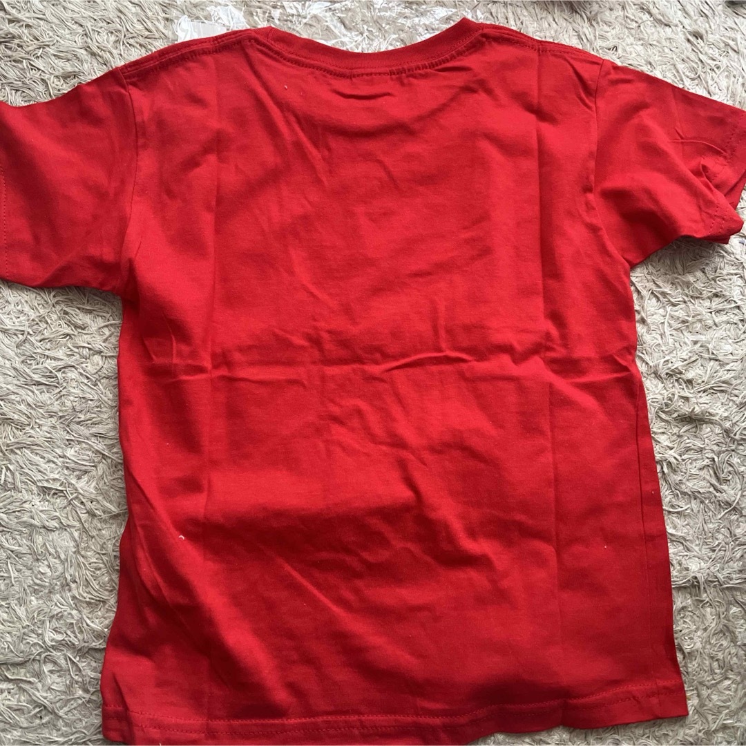 GILDAN(ギルタン)のIzu SHABOTEN ZOO ハシビロコウTシャツ　130サイズ　レッド キッズ/ベビー/マタニティのキッズ服男の子用(90cm~)(Tシャツ/カットソー)の商品写真