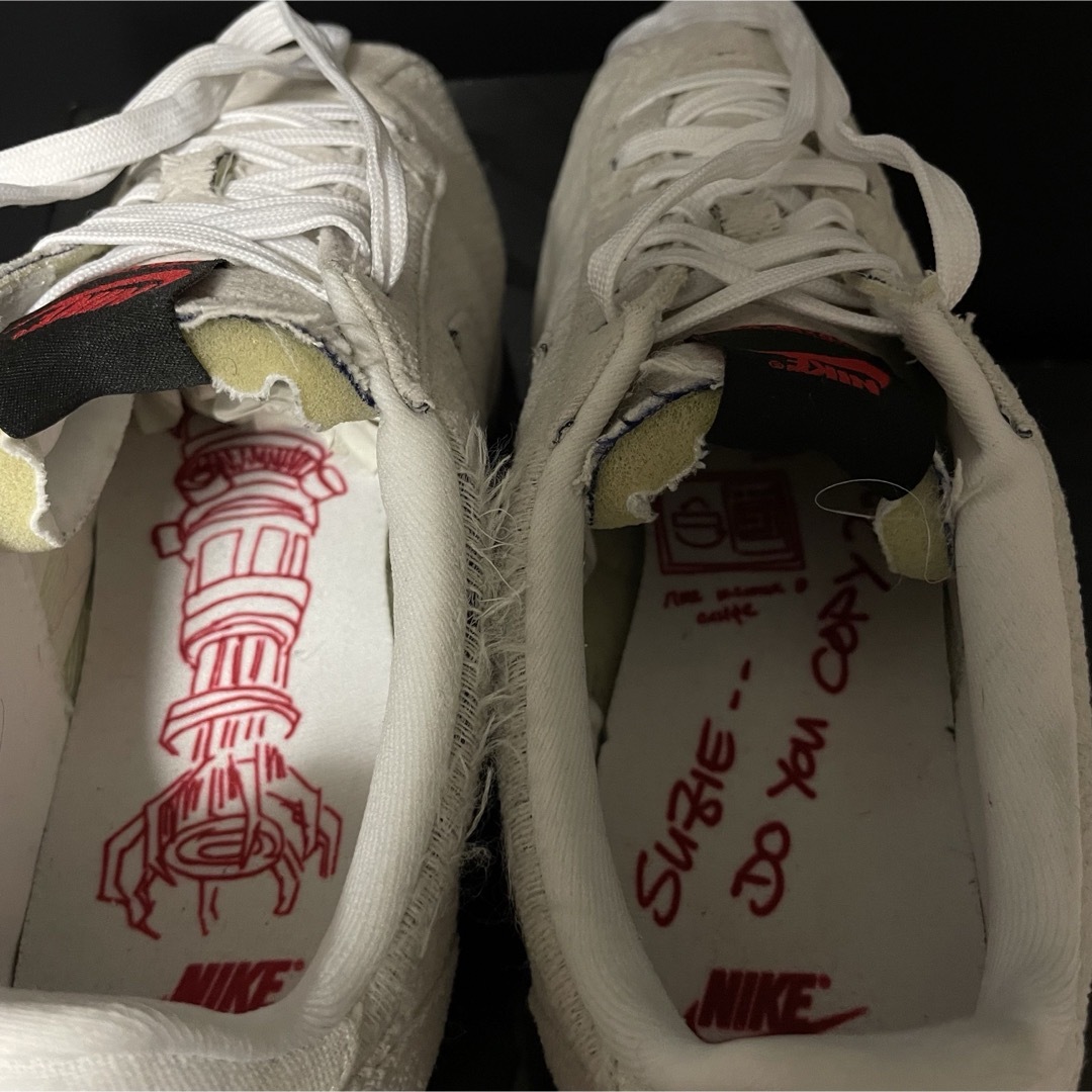 NIKE(ナイキ)のCLASSIC CORTEZ QS UD STRANGER THINGS メンズの靴/シューズ(スニーカー)の商品写真