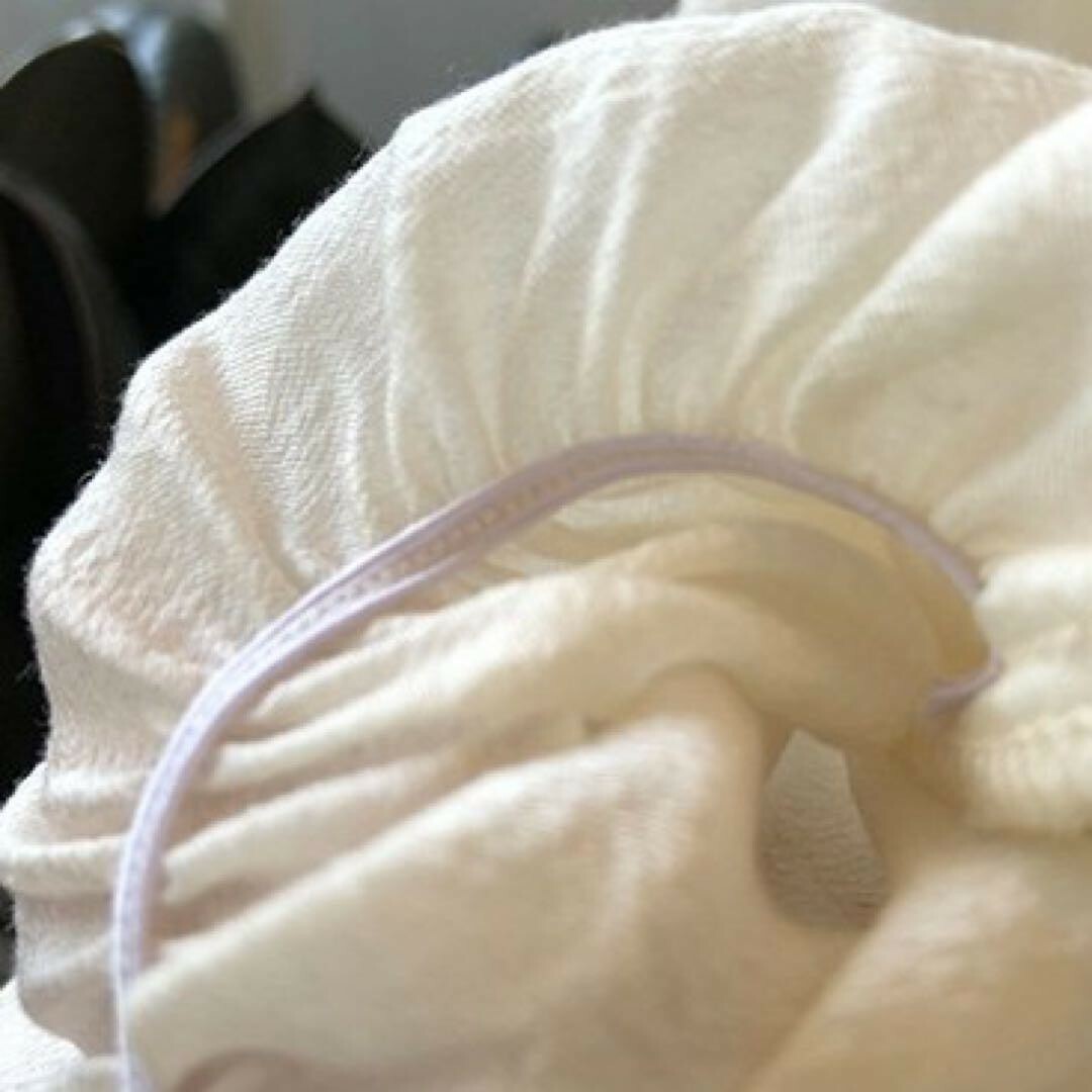 綿混  サラリ ラッフルカラーシアーブラウス　XLサイズ　Frene フラーネ レディースのトップス(シャツ/ブラウス(長袖/七分))の商品写真