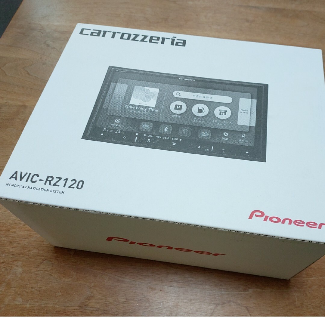 Pioneer(パイオニア)の【売約済み】carrozzeria 楽NAVI AVIC-RZ120 自動車/バイクの自動車(カーナビ/カーテレビ)の商品写真