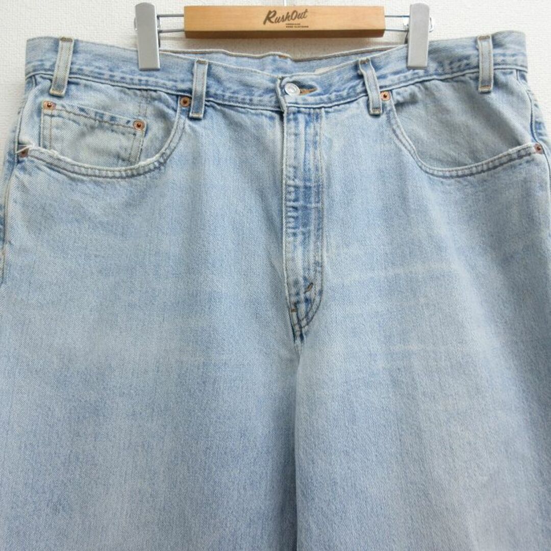 Levi's(リーバイス)のW40★古着 ジーンズ Levis リーバイス 550 メンズ ヒゲ 大きいサイズ コットン 薄紺 ネイビー デニム 24may16 中古 ボトムス ジーパン Gパン ロング パンツ メンズのパンツ(ワークパンツ/カーゴパンツ)の商品写真