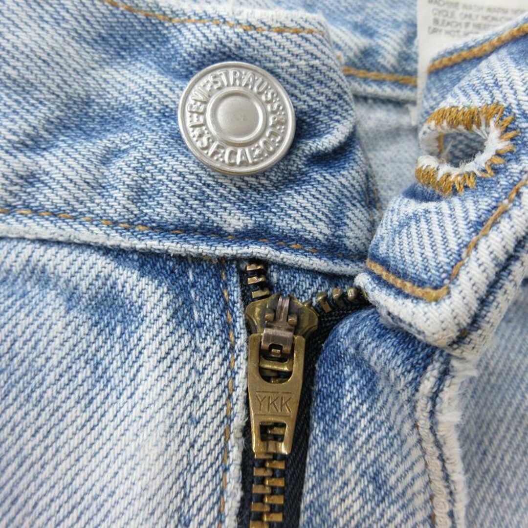 Levi's(リーバイス)のW40★古着 ジーンズ Levis リーバイス 550 メンズ ヒゲ 大きいサイズ コットン 薄紺 ネイビー デニム 24may16 中古 ボトムス ジーパン Gパン ロング パンツ メンズのパンツ(ワークパンツ/カーゴパンツ)の商品写真