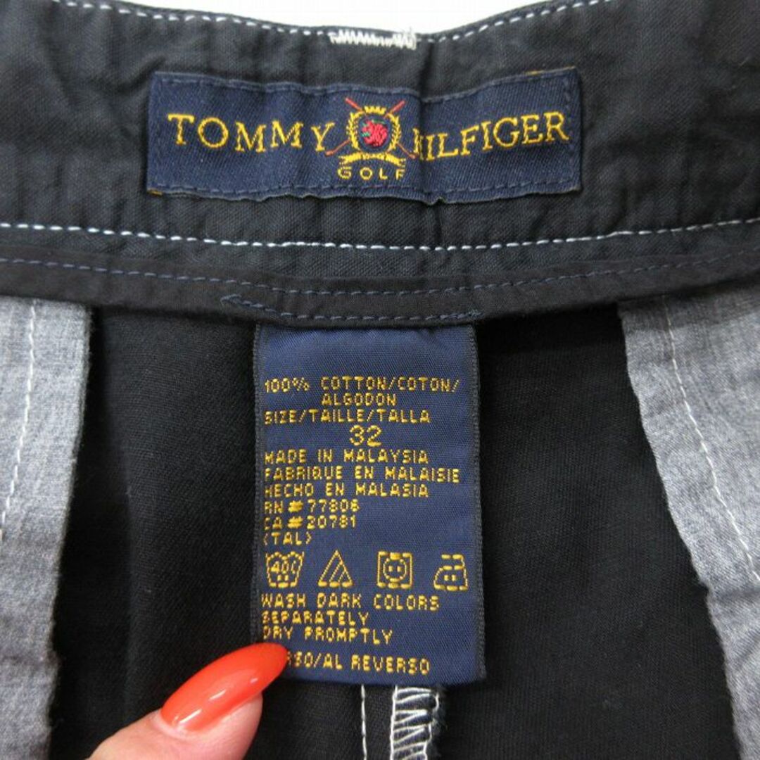 TOMMY HILFIGER(トミーヒルフィガー)のW30★古着 トミーヒルフィガー TOMMY HILFIGER ゴルフ ブランド ショート パンツ ショーツ メンズ コットン 黒 ブラック 【spe】 24may16 中古 ボトムス 短パン ショーパン ハーフ メンズのパンツ(ワークパンツ/カーゴパンツ)の商品写真