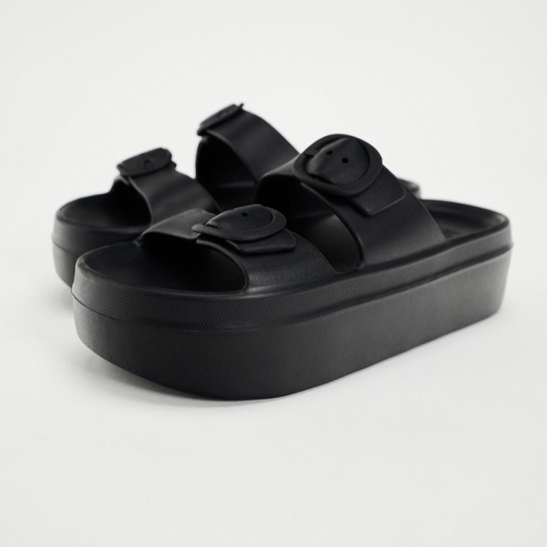 ZARA(ザラ)のZARA ラバースポーティーサンダル レディースの靴/シューズ(サンダル)の商品写真