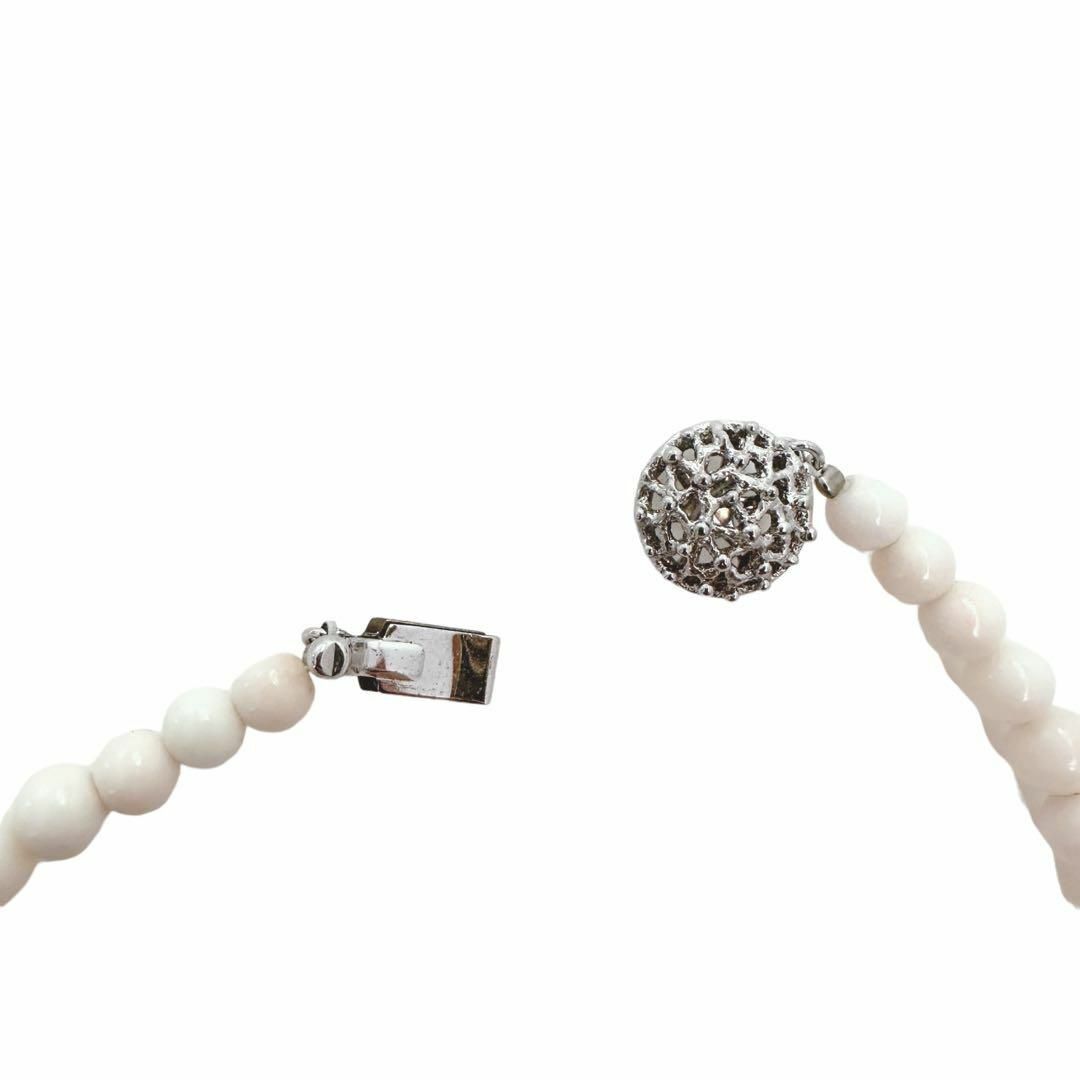 白珊瑚ネックレス　白サンゴネックレス　ホワイトピンク　5.0㎜～11.5㎜珠 レディースのアクセサリー(ネックレス)の商品写真