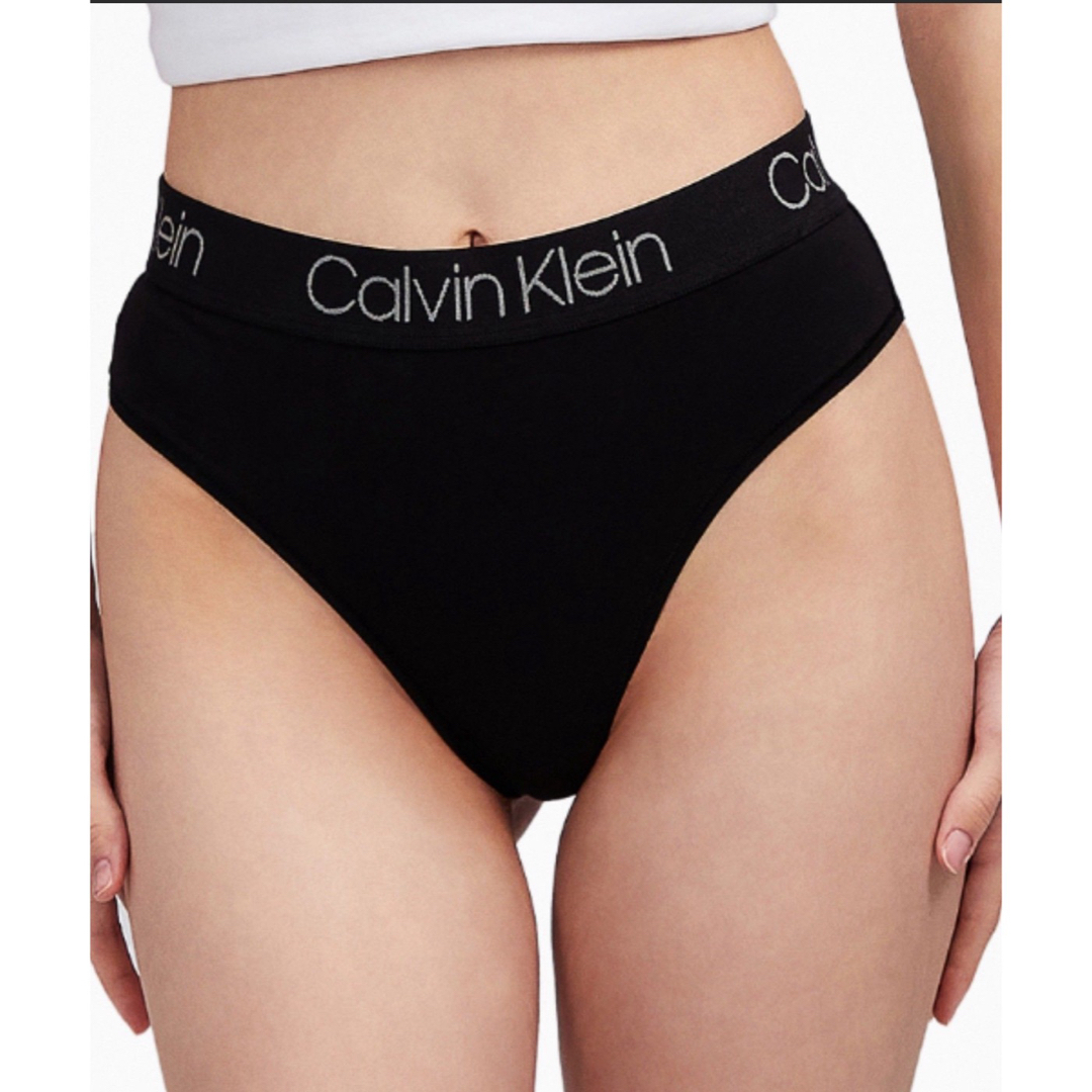 Calvin Klein(カルバンクライン)の新品未使用 カルバンクラインck Tバック ３枚組 ショーツ ロゴ レディースの下着/アンダーウェア(ショーツ)の商品写真