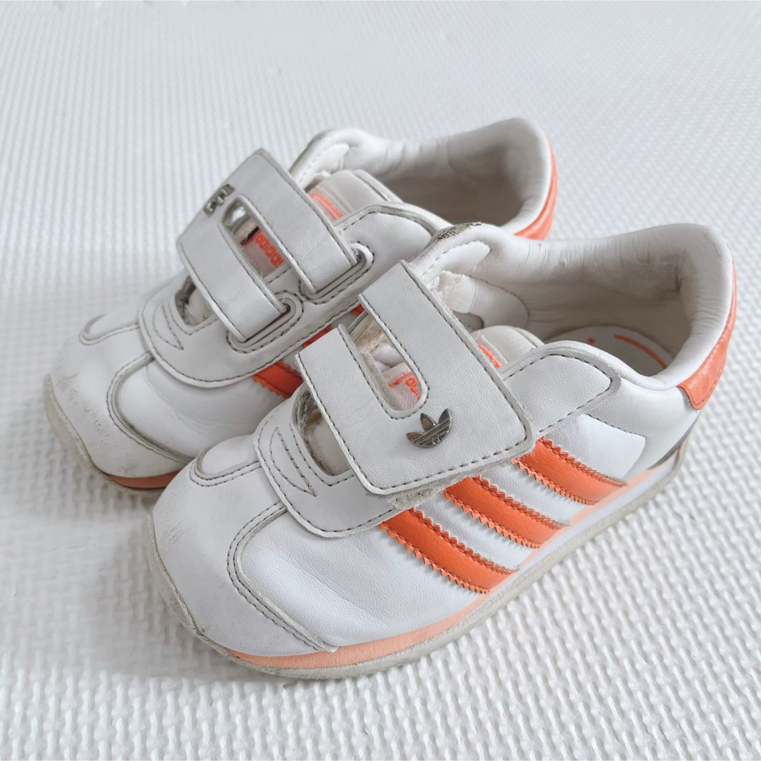 adidas(アディダス)のadidasキッズスニーカー14㎝ キッズ/ベビー/マタニティのベビー靴/シューズ(~14cm)(スニーカー)の商品写真