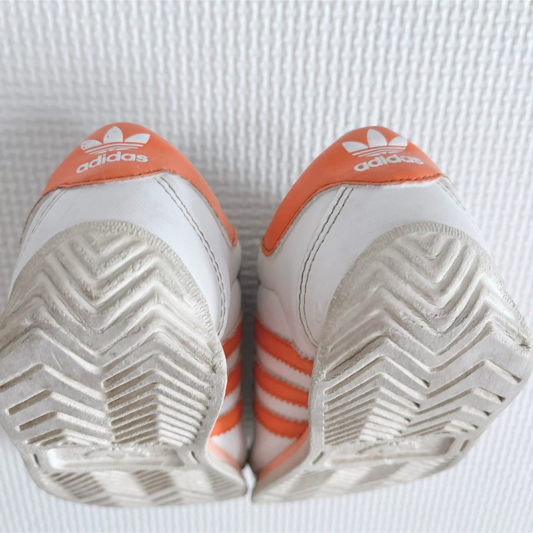 adidas(アディダス)のadidasキッズスニーカー14㎝ キッズ/ベビー/マタニティのベビー靴/シューズ(~14cm)(スニーカー)の商品写真