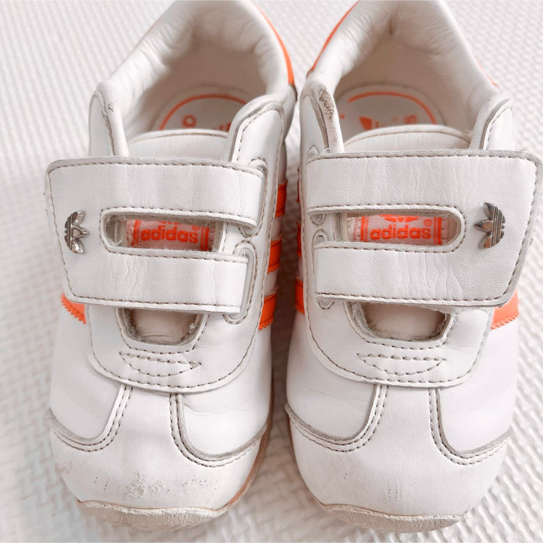adidas(アディダス)のadidasキッズスニーカー14㎝ キッズ/ベビー/マタニティのベビー靴/シューズ(~14cm)(スニーカー)の商品写真