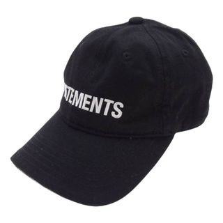 VETEMENTS ヴェトモン キャップ UE52CA100B ロゴ 刺繍 ベースボール キャップ 帽子 ブラック系【中古】(その他)