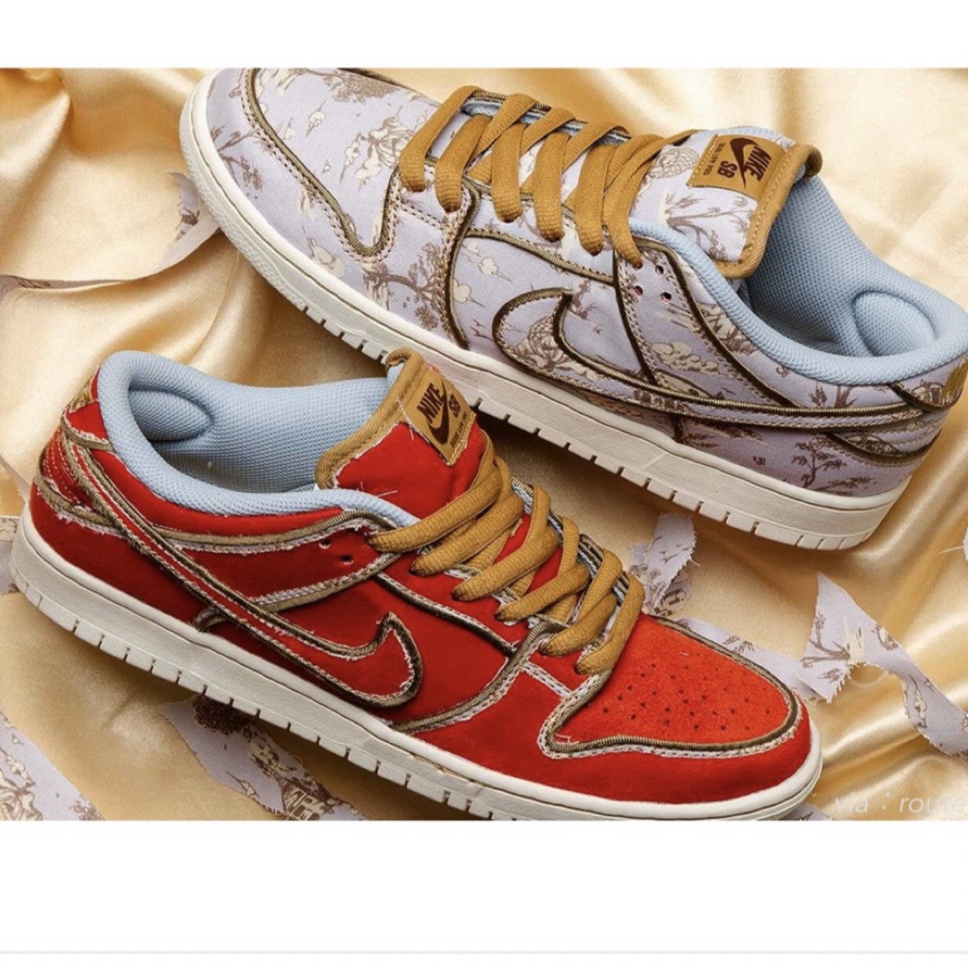 NIKE(ナイキ)のNike SB Dunk Low PRM ナイキ SB ダンク ロー  メンズの靴/シューズ(スニーカー)の商品写真