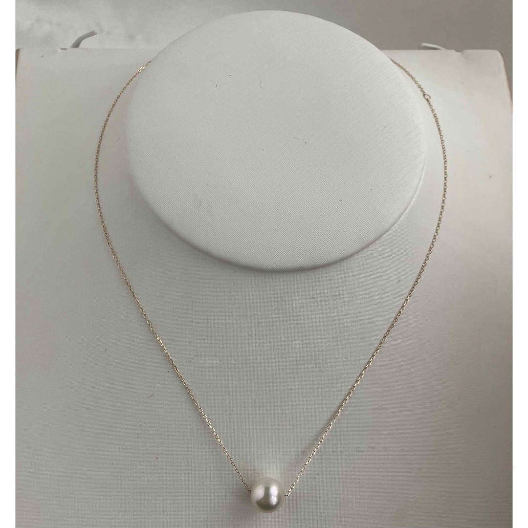 新品　あこや真珠　一粒貫通ネックレス　10金　パールネックレス　akoya レディースのアクセサリー(ネックレス)の商品写真
