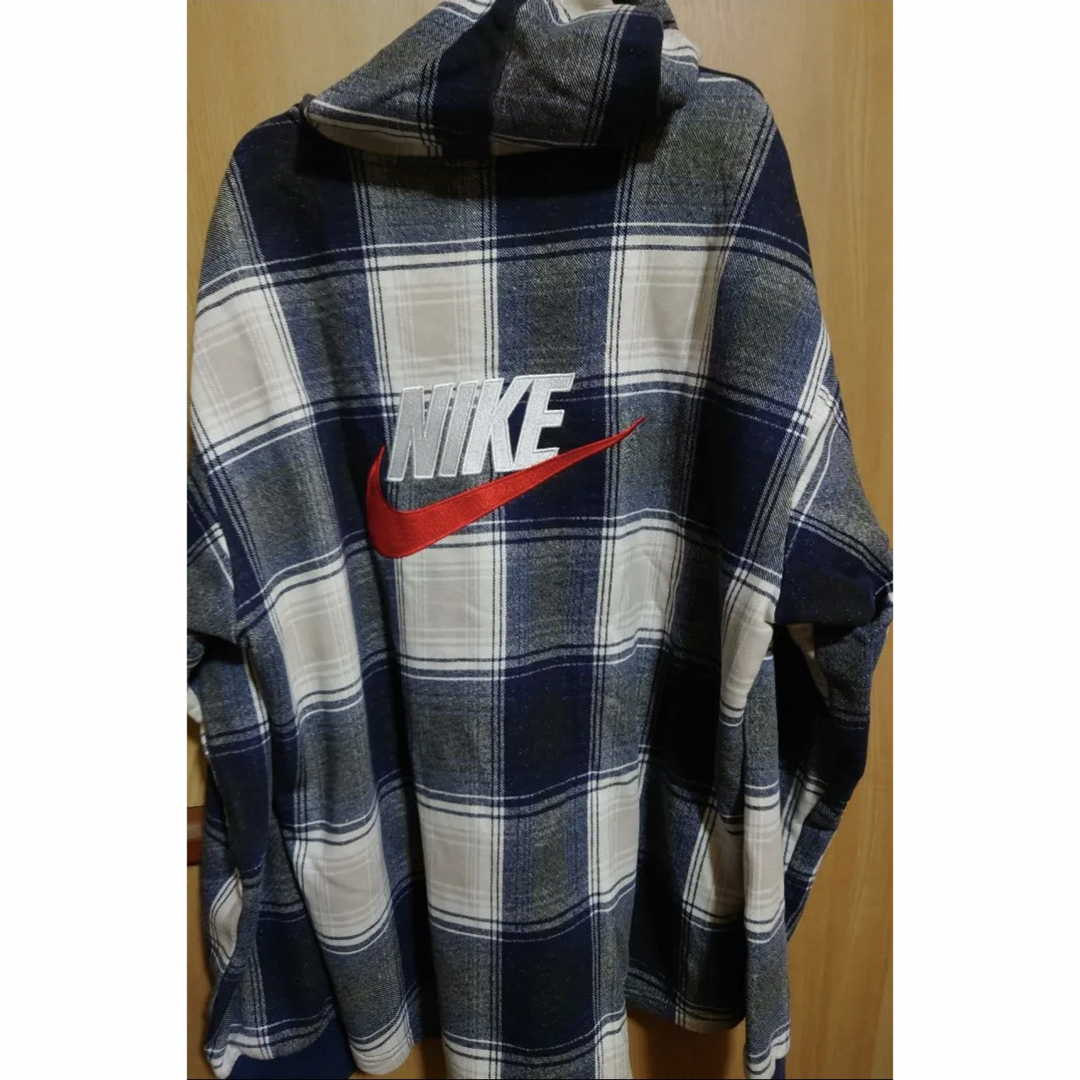 Supreme(シュプリーム)のセール Supreme NIKE Plaid Hooded Sweatshirt メンズのトップス(パーカー)の商品写真