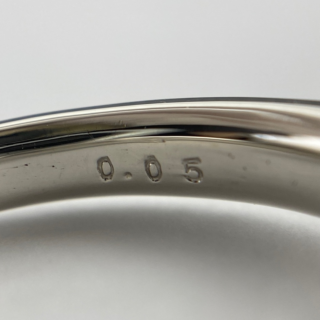ダイヤモンド デザインリング 9.5号 Pt900 【中古】 レディースのアクセサリー(リング(指輪))の商品写真