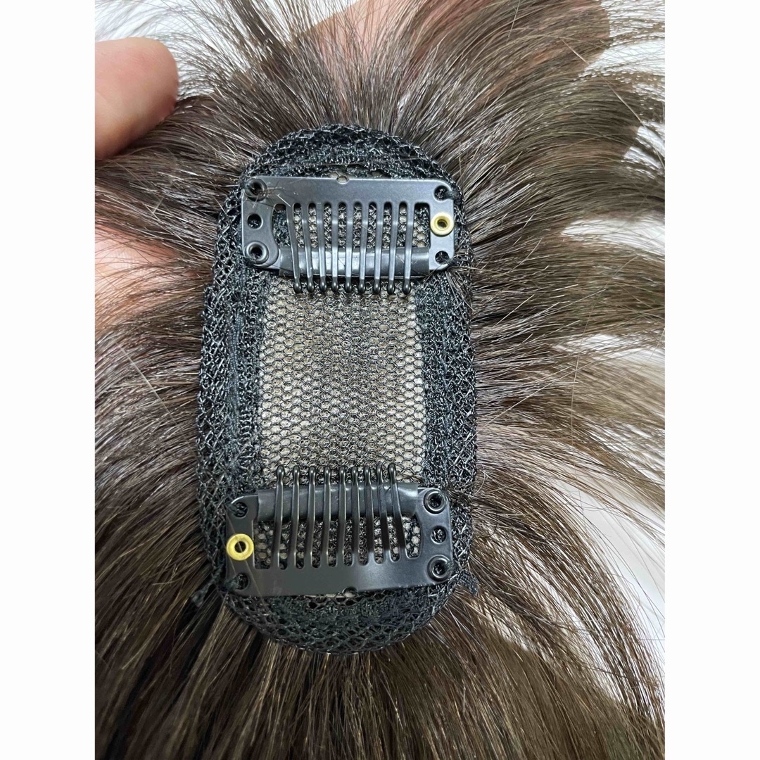 前髪ウィッグ人毛100%ヘアピース部分ウィッグ頭頂部エアリー　ダークブラウン レディースのウィッグ/エクステ(前髪ウィッグ)の商品写真