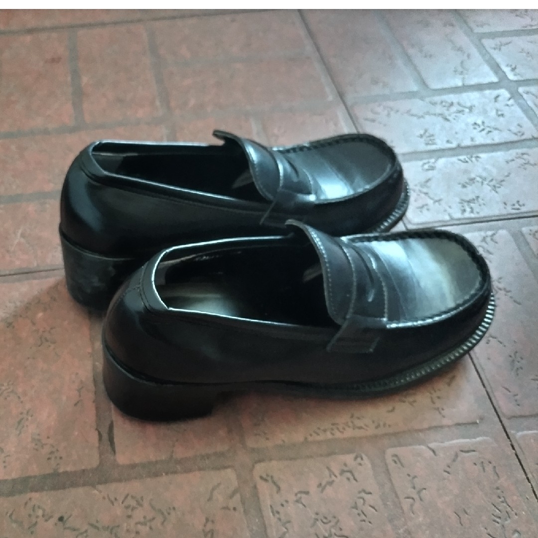 HARUTA(ハルタ)のHARUTA　黒ローファー　23.5㎝　EEE レディースの靴/シューズ(ローファー/革靴)の商品写真