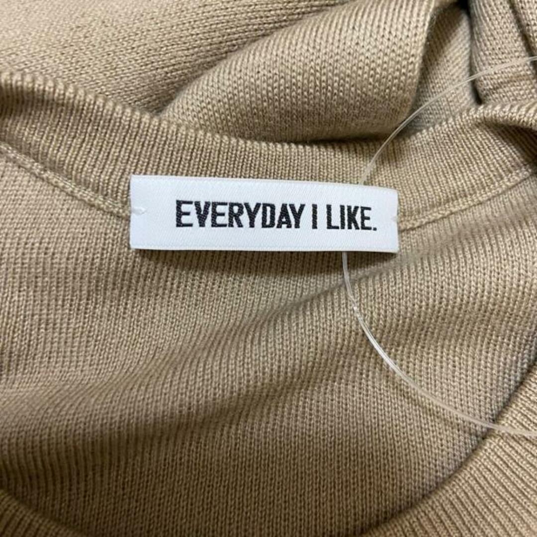 EVERYDAY I LIKE.(エブリデイアイライク) 長袖セーター レディース美品  - ベージュ クルーネック レディースのトップス(ニット/セーター)の商品写真