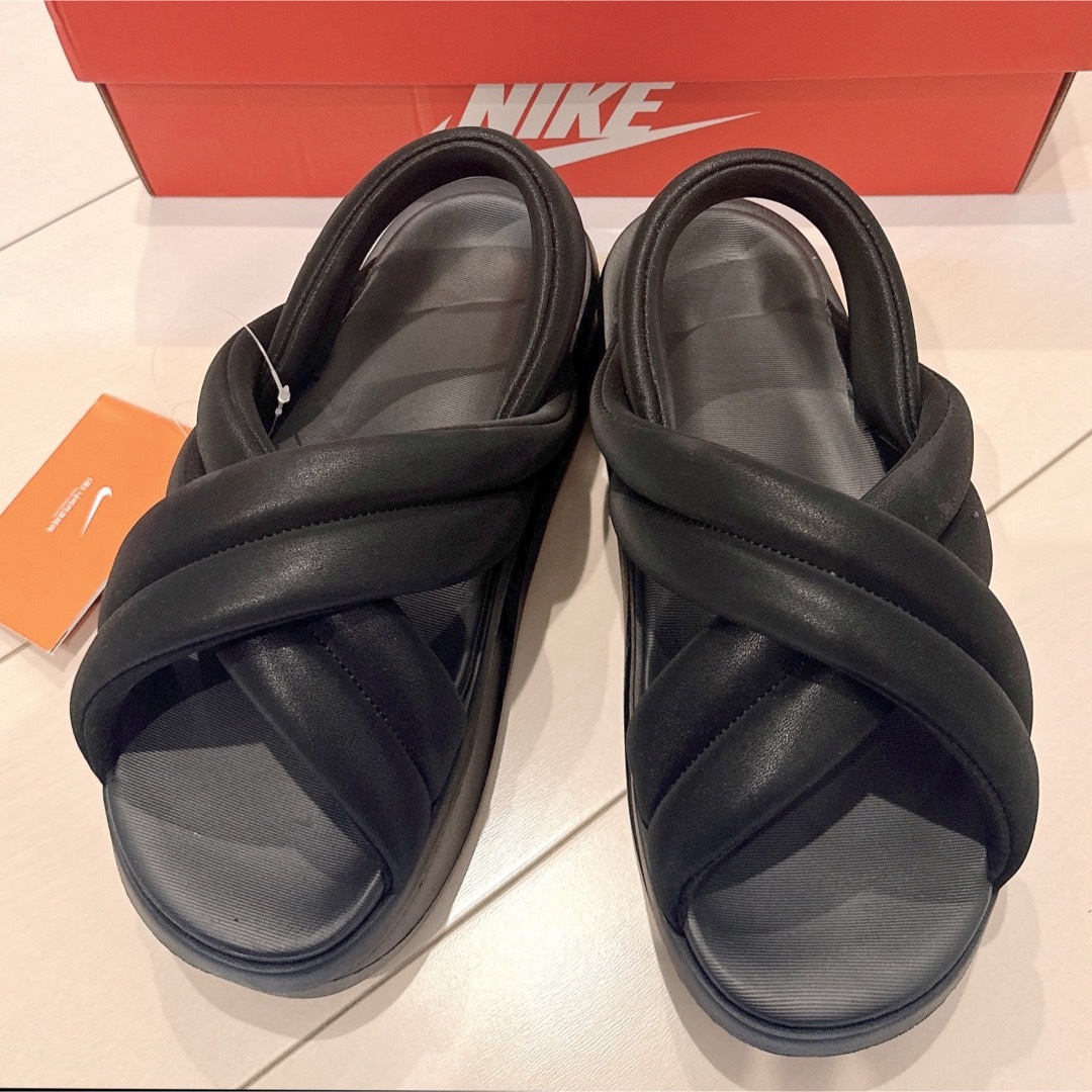 NIKE(ナイキ)のエアマックス、アイラ、ブラック、24cm.新品、ナイキ、AIRMAX、NIKE. レディースの靴/シューズ(サンダル)の商品写真