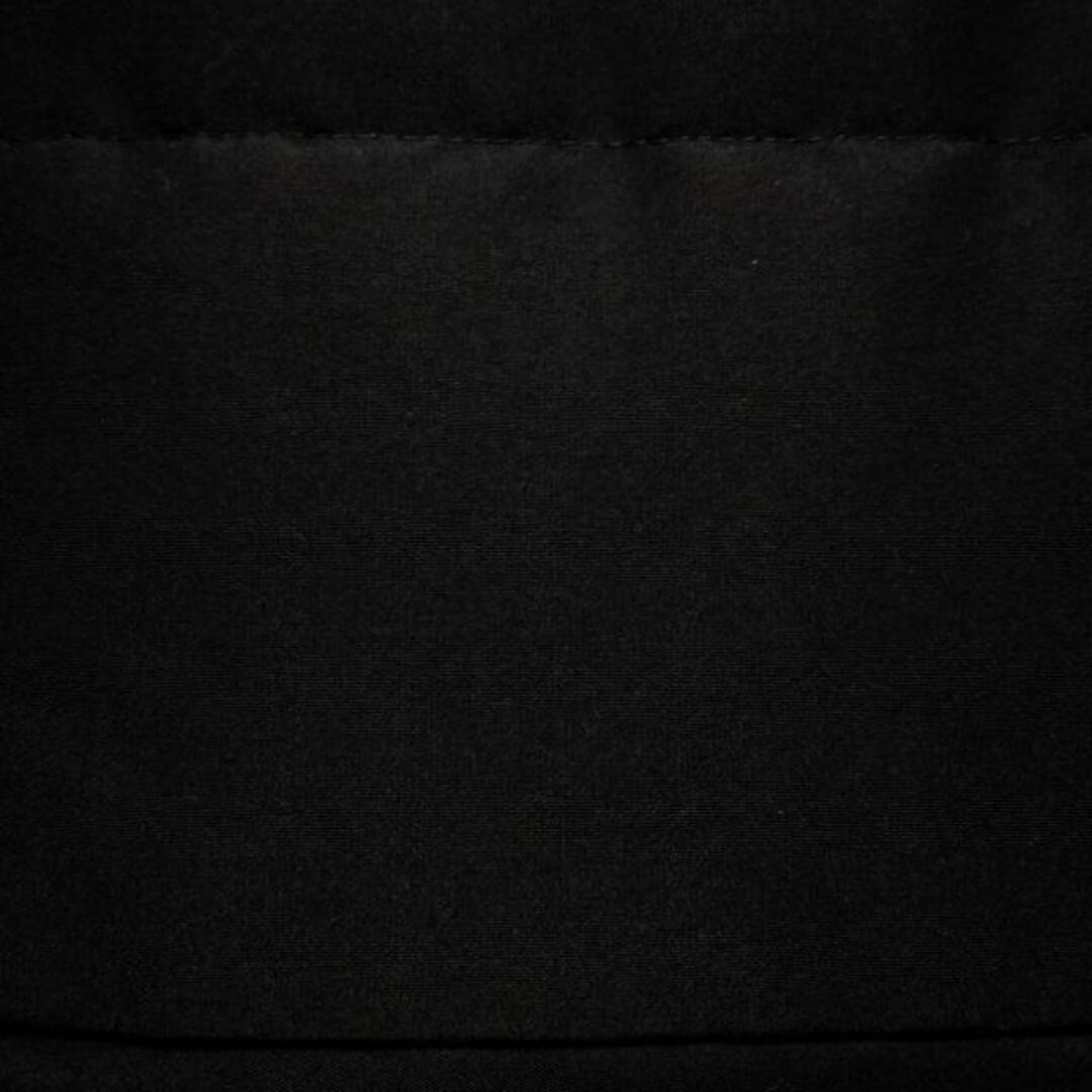 TO BE CHIC(トゥービーシック)のTO BE CHIC(トゥービーシック) ブルゾン サイズ40 M レディース - 黒 長袖/フェイクファー/ジップアップ/中綿/秋/冬 レディースのジャケット/アウター(ブルゾン)の商品写真