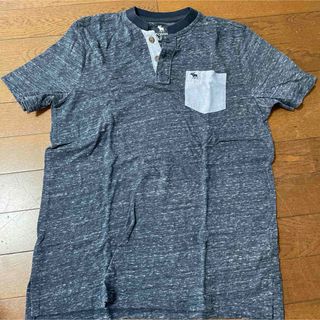 アバクロンビーアンドフィッチ(Abercrombie&Fitch)のアバクロ　Tシャツ　160(Tシャツ/カットソー)