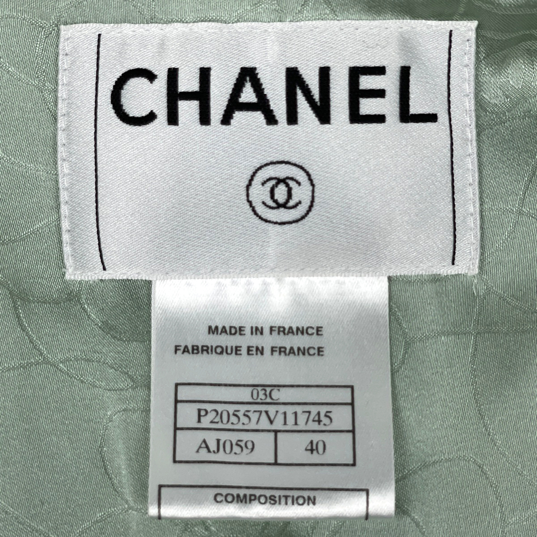 CHANEL(シャネル)のシャネル ロゴボタン テーラードジャケット レディース 40 【中古】 メンズのジャケット/アウター(テーラードジャケット)の商品写真