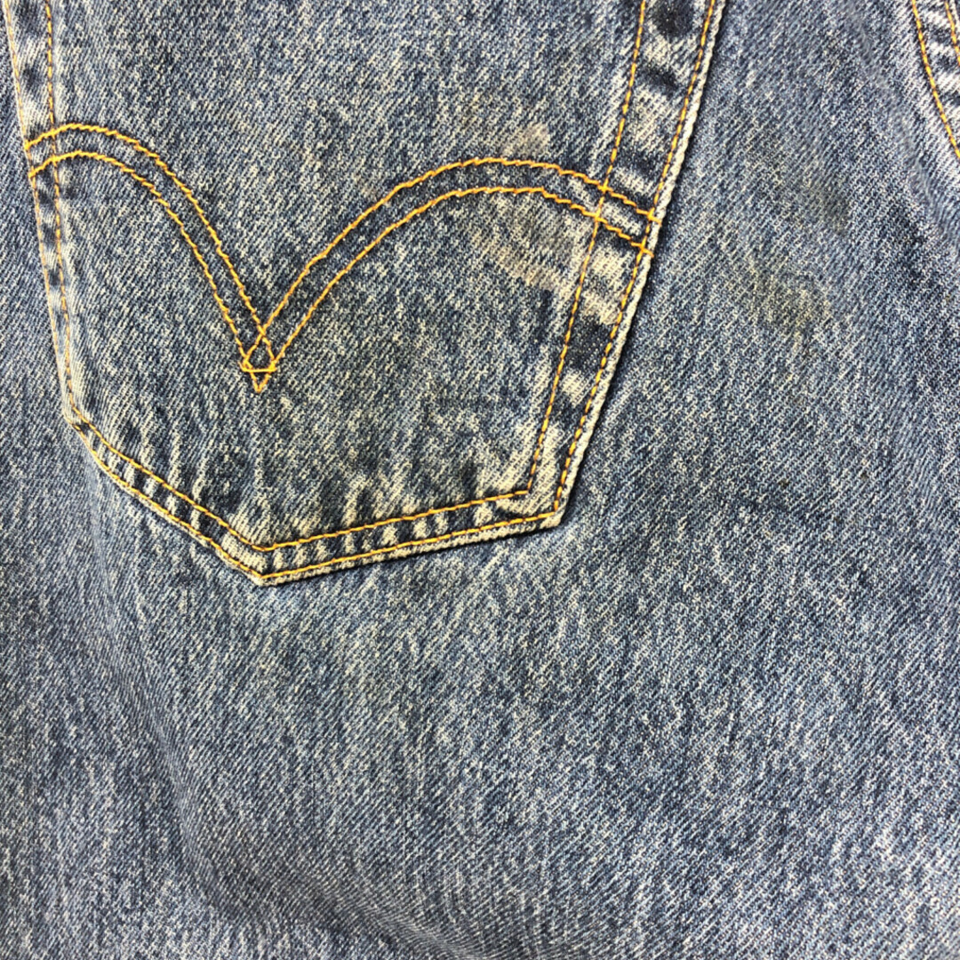 Levi's(リーバイス)のLevi's リーバイス 501 デニムパンツ ライトブルー (メンズ W32 L32) 中古 古着 Q6922 メンズのパンツ(デニム/ジーンズ)の商品写真