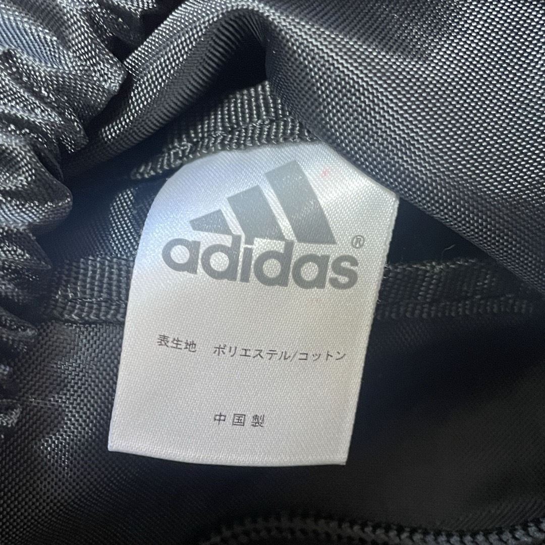 adidas(アディダス)のadidas リュック 白　 レディースのバッグ(リュック/バックパック)の商品写真