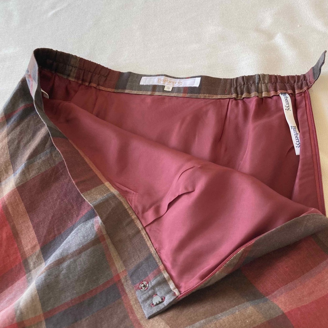 BURBERRY(バーバリー)のビンテージ バーバリー ビッグ ノバチェック リネン フレア ロング スカート レディースのスカート(ロングスカート)の商品写真