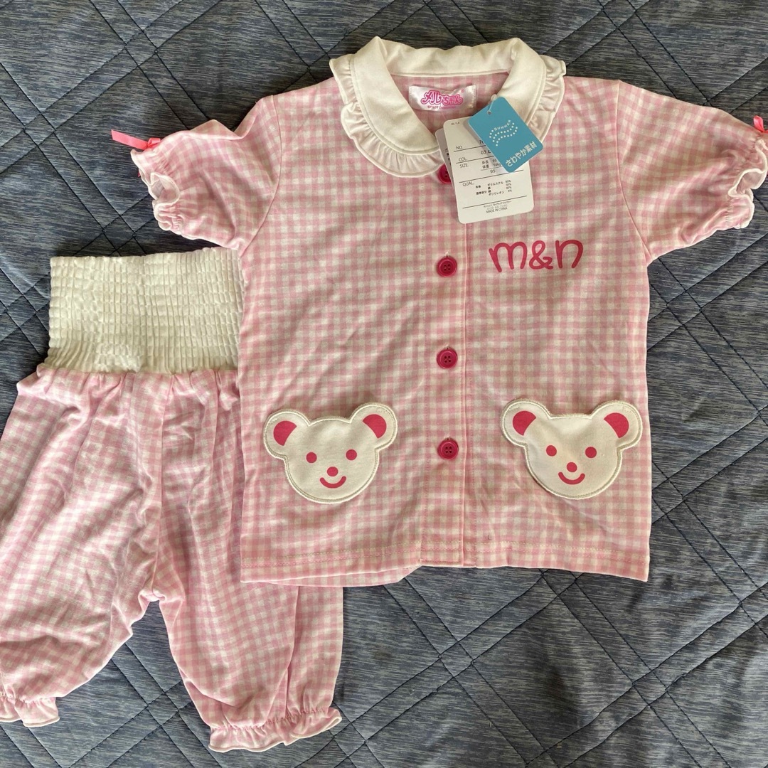 新品未使用　メルちゃんパジャマ　95センチ キッズ/ベビー/マタニティのキッズ服女の子用(90cm~)(パジャマ)の商品写真