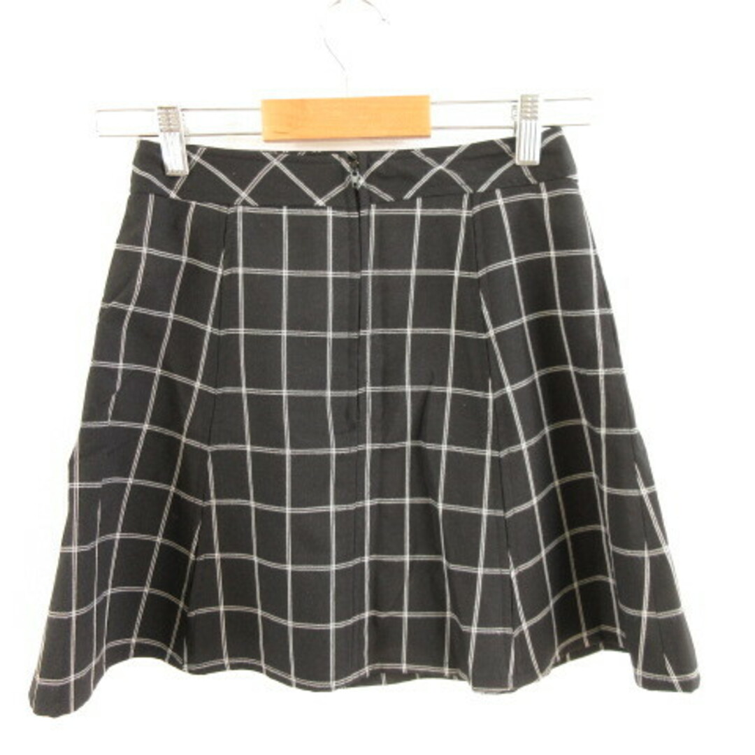 dazzlin(ダズリン)のダズリン dazzlin 台形ミニスカート チェック インナーパンツ付き 黒 S レディースのスカート(ミニスカート)の商品写真
