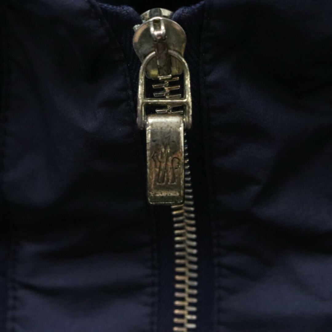 MONCLER(モンクレール)のMONCLER GAMME BLEU モンクレール・ガム・ブルー MAGLIA CARDIGAN ジップアップ フーデッドジャケット 513918405200 ネイビー メンズのジャケット/アウター(フライトジャケット)の商品写真