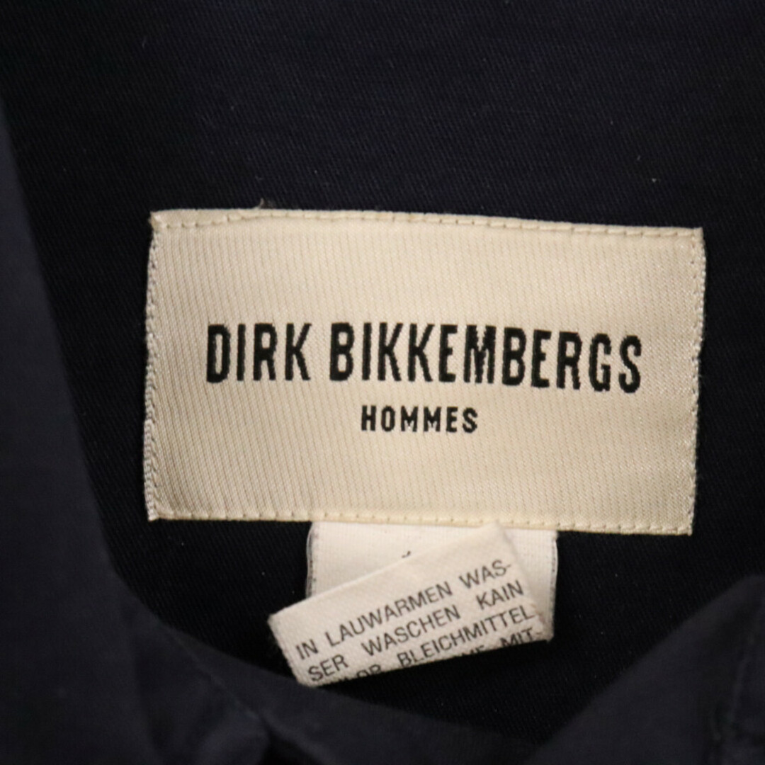 DIRK BIKKEMBERGS(ダークビッケンバーグ)のDIRK BIKKEMBERGS ダークビッケンバーグ コットン シルバーボタンデザイン 長袖シャツ ネイビー メンズのトップス(シャツ)の商品写真