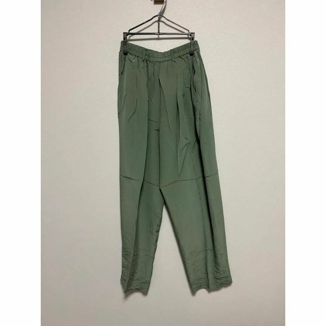 新品 カジュアルパンツ フリー SILK シルク 絹 100% グリーン 緑 レディースのパンツ(その他)の商品写真