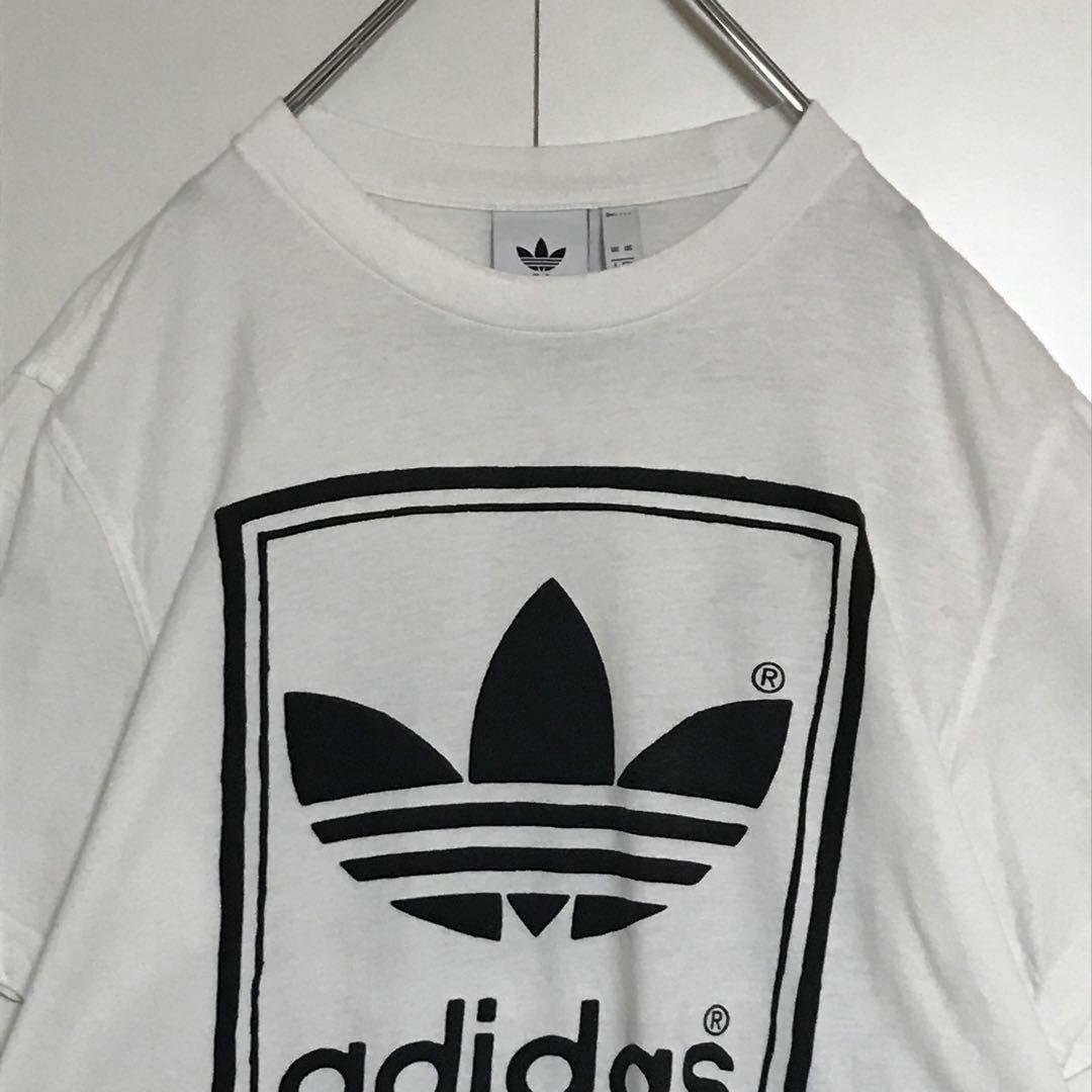 adidas(アディダス)の【両面プリント】アディダス　ロゴ入りTシャツ 人気ホワイト　Ｌサイズ　H891 メンズのトップス(Tシャツ/カットソー(半袖/袖なし))の商品写真