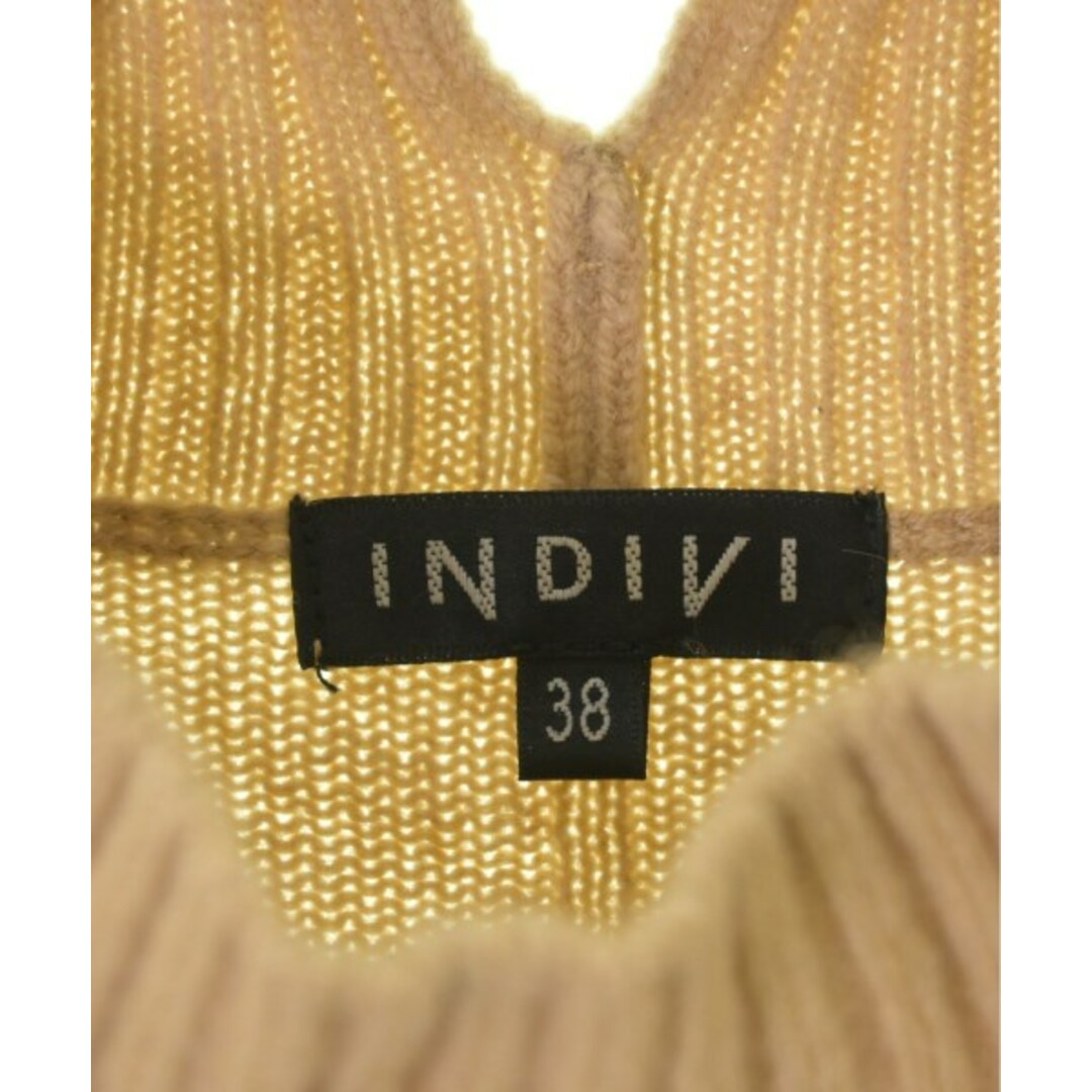 INDIVI(インディヴィ)のINDIVI インディヴィ ニット・セーター 38(M位) ベージュ 【古着】【中古】 レディースのトップス(ニット/セーター)の商品写真