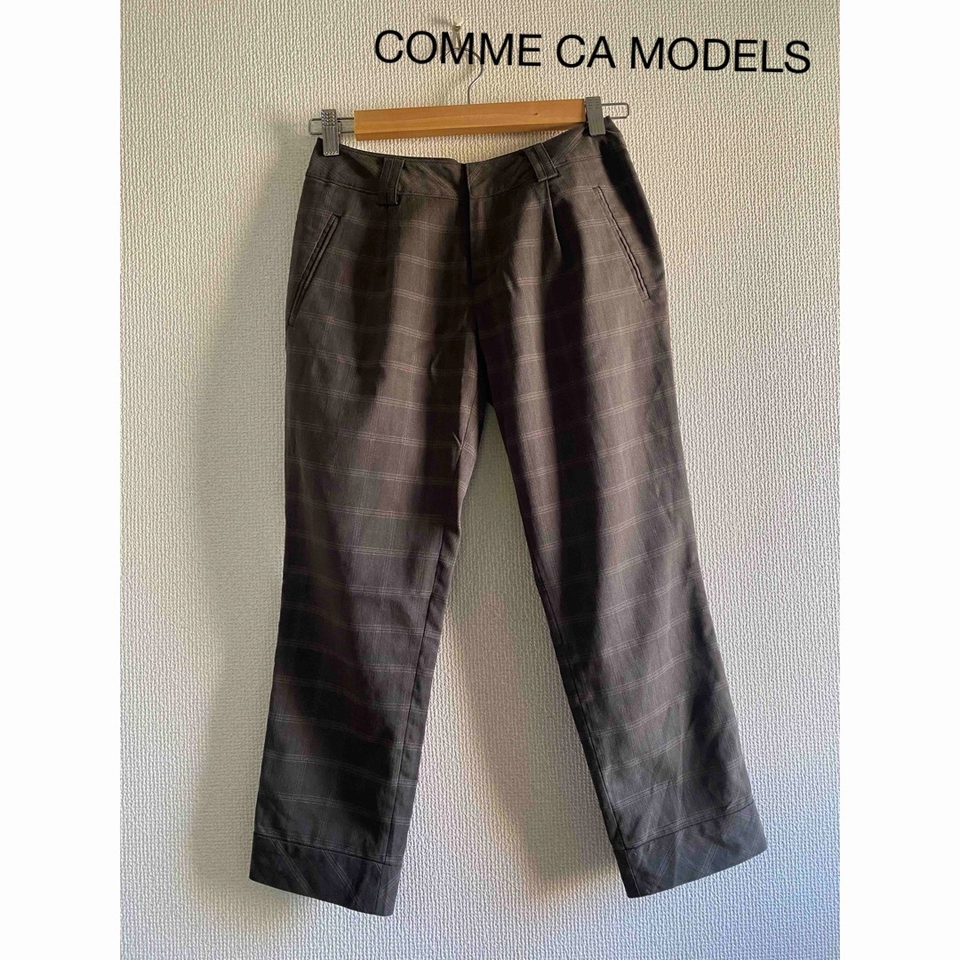 COMME CA DU MODE(コムサデモード)の美品  COMME CA MODELS スラックス レディースのパンツ(カジュアルパンツ)の商品写真