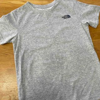 ザノースフェイス(THE NORTH FACE)の未使用品ノースフェイスTシャツ　サイズ140㎝(Tシャツ/カットソー)