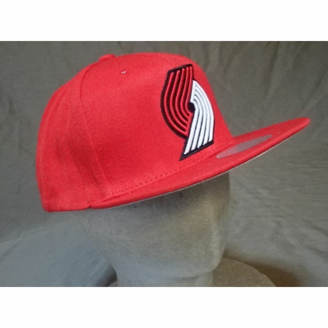 MITCHELL & NESS(ミッチェルアンドネス)の【Mitchell & Ness】 NBA トレイルブレイザーズ ロゴ キャップ メンズの帽子(キャップ)の商品写真