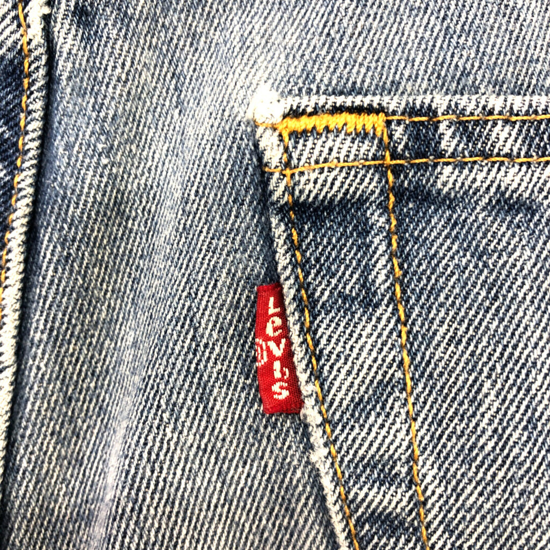 Levi's(リーバイス)のLevi's リーバイス 550 デニムパンツ アメカジ ライトブルー (メンズ W34 L30) 中古 古着 Q6942 メンズのパンツ(デニム/ジーンズ)の商品写真