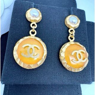 シャネル(CHANEL)のシャネルCHANEL ピアス　ゴールド 中古(ピアス)