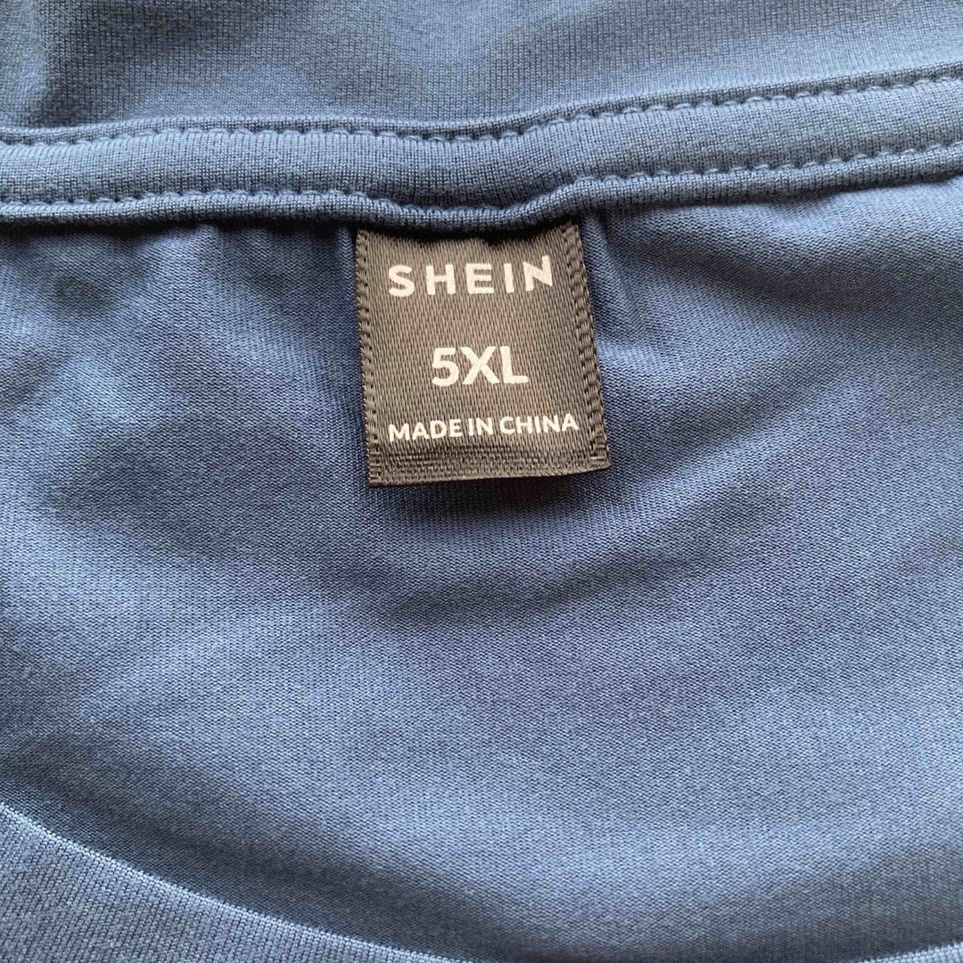 メンズ　Tシャツ　大きいサイズ　5XL  6L  新品　未使用　韓国 メンズのトップス(Tシャツ/カットソー(半袖/袖なし))の商品写真