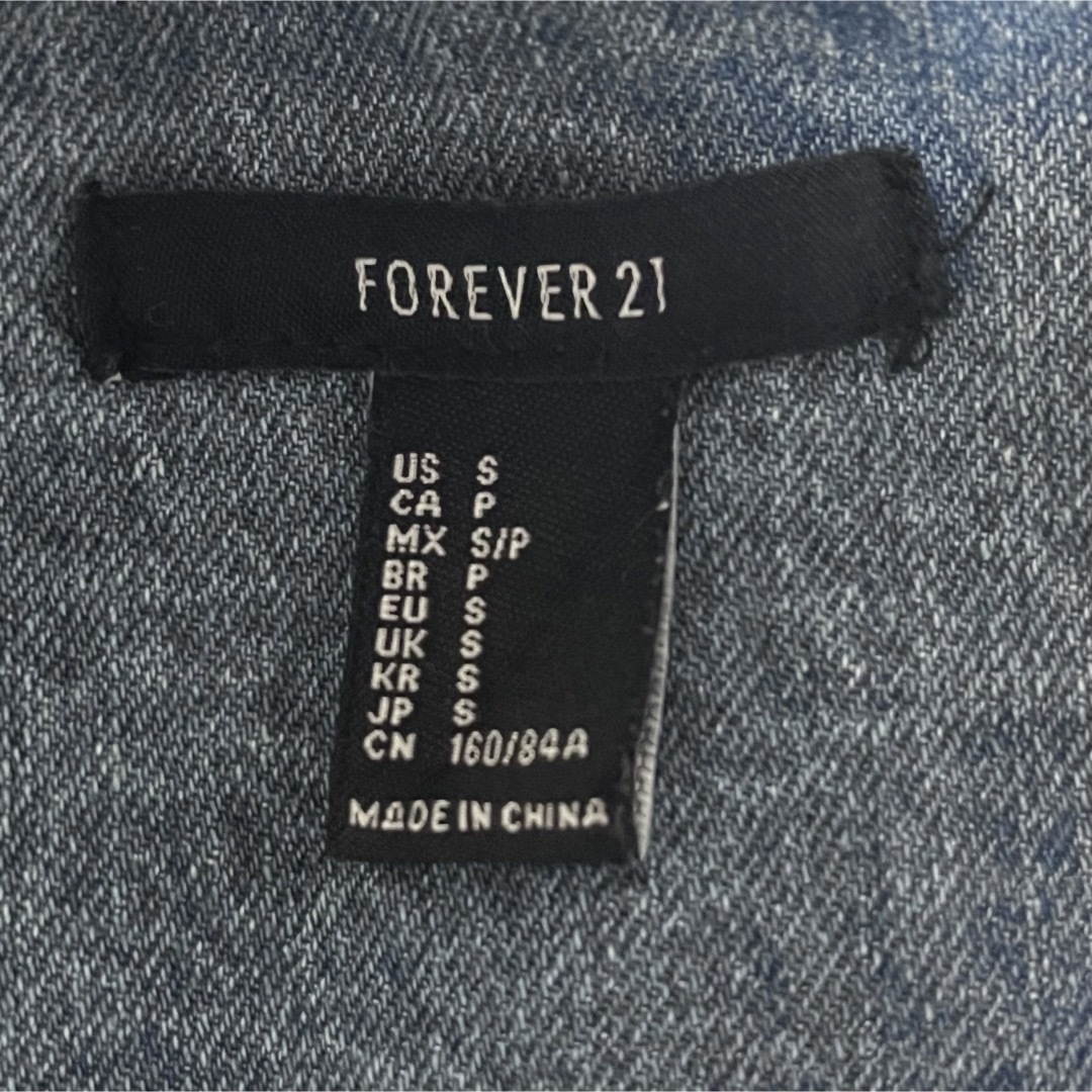 FOREVER 21(フォーエバートゥエンティーワン)の【FOREVER21】フロントジップスカート　ミニサロペ　ミニスカ　デニムワンピ レディースのワンピース(ミニワンピース)の商品写真