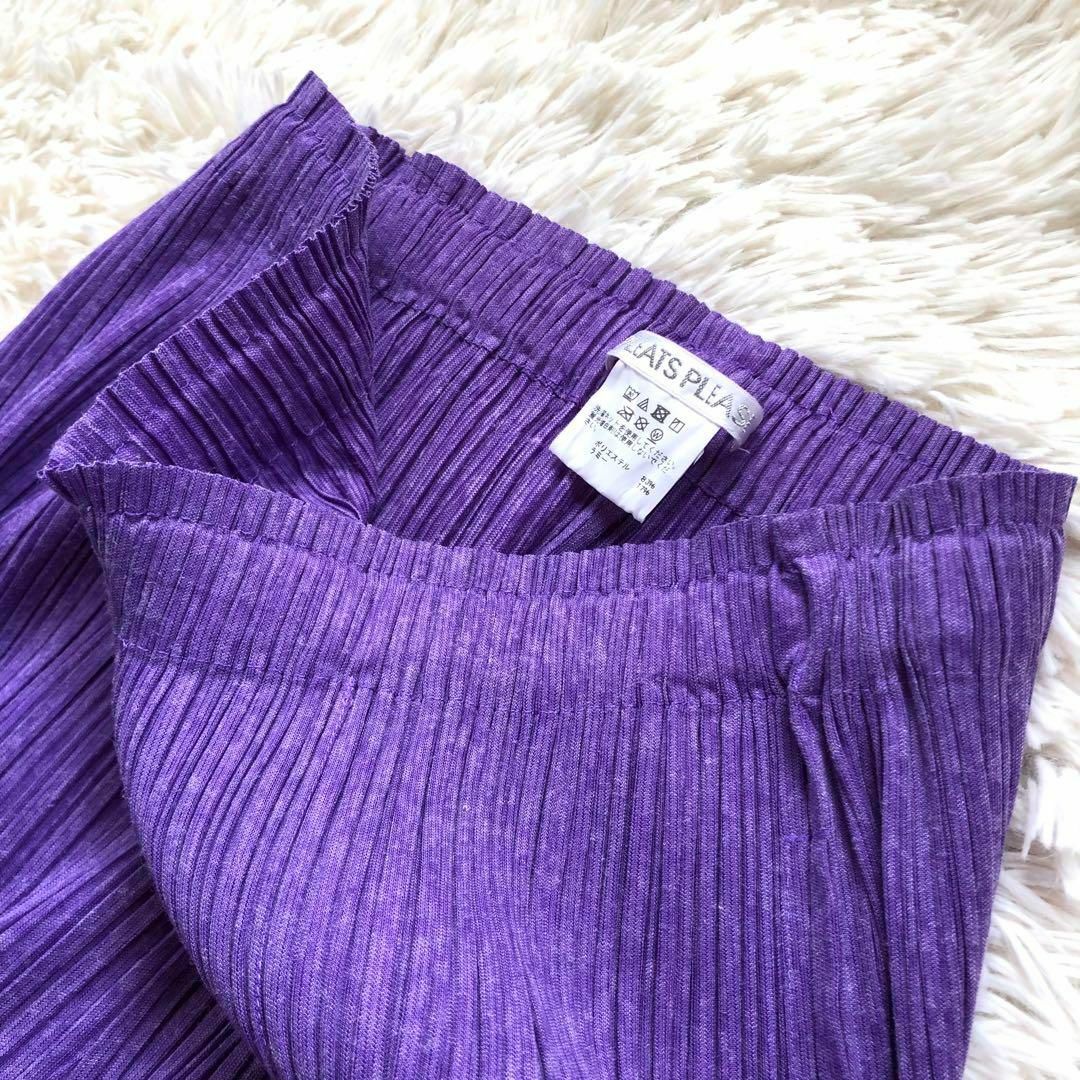 PLEATS PLEASE ISSEY MIYAKE(プリーツプリーズイッセイミヤケ)の【美品】プリーツプリーズ 20SS スーパーワイドパンツ 紫 4 XL レディースのパンツ(カジュアルパンツ)の商品写真