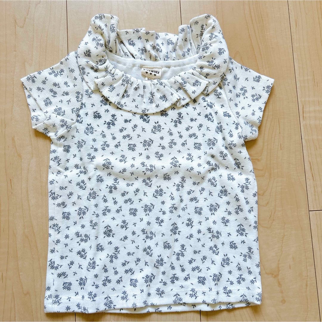 しまむら(シマムラ)のしまむら　ベビー服 キッズ/ベビー/マタニティのキッズ服女の子用(90cm~)(Tシャツ/カットソー)の商品写真