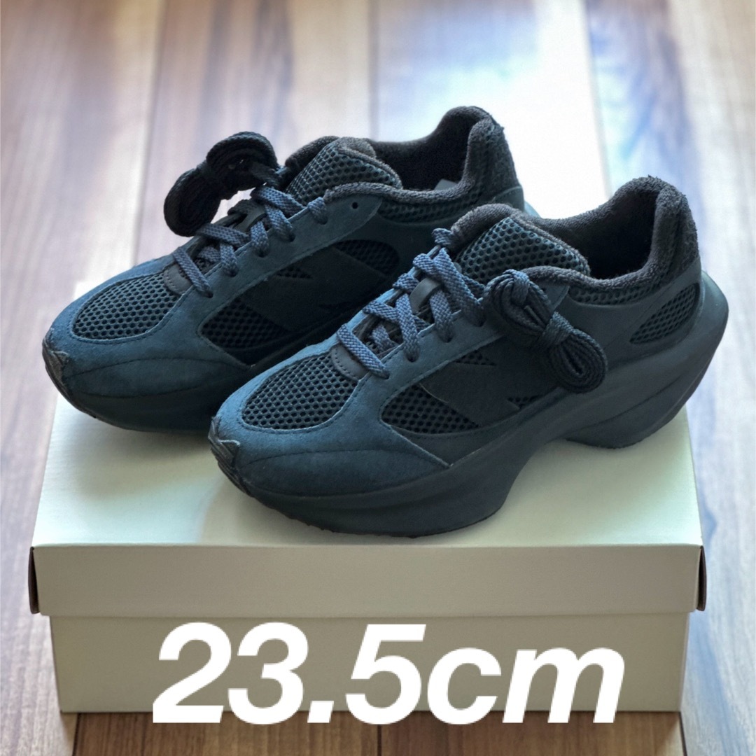 New Balance(ニューバランス)のAURALEE × New Balance Warped Runner メンズの靴/シューズ(スニーカー)の商品写真