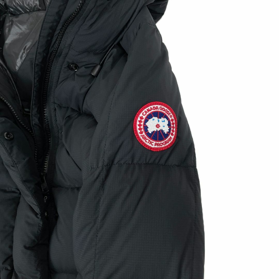 CANADA GOOSE(カナダグース)の美品 CANADA GOOSE カナダグース アリストン ダウンコート M 黒 レディースのジャケット/アウター(ダウンコート)の商品写真